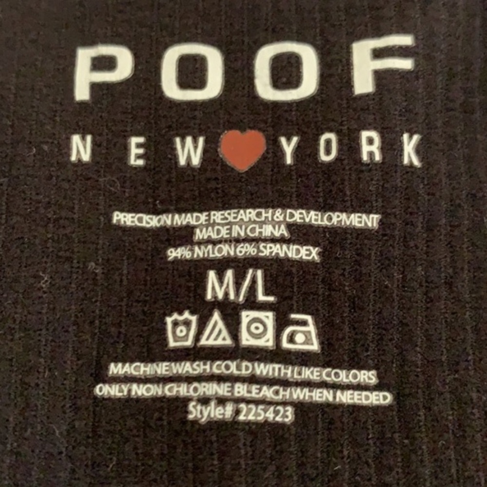 Poof! Black Ribbed Crop Tank Seamless V Neck Fitted Top Large - Picture 4 of 5